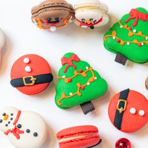 Christmas Macarons