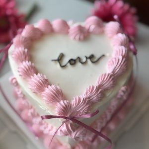 Pink Heart Shape Cake 4"
